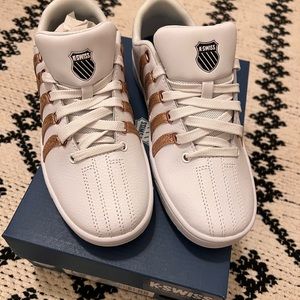 NEW IN BOX K SWISS Court Pro Curves Women’s Low Size 7 US
